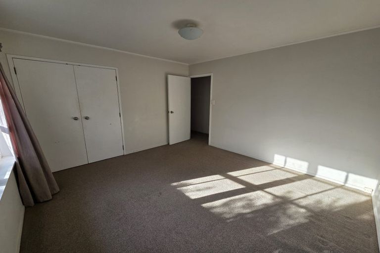 Photo of property in 67 Redoubt Road, Goodwood Heights, Auckland, 2105