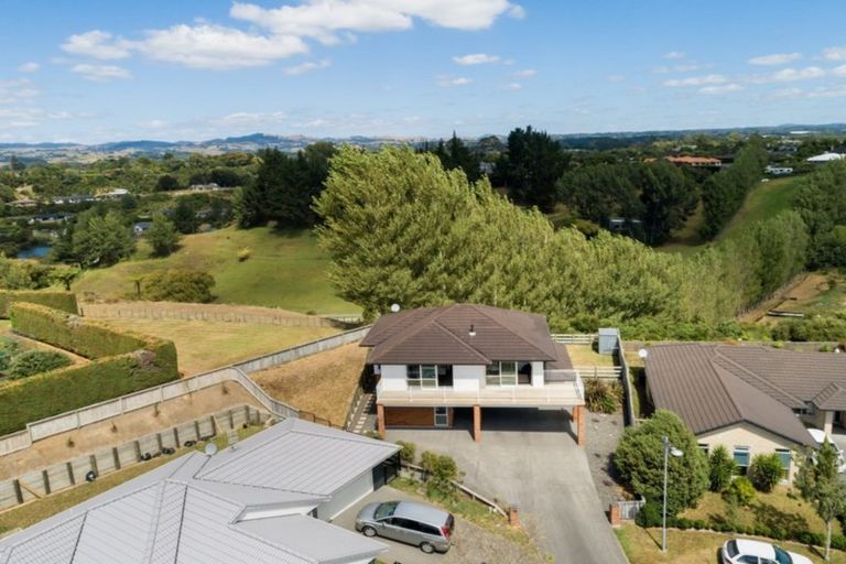 Photo of property in 5 Carex Close, Pyes Pa, Tauranga, 3112