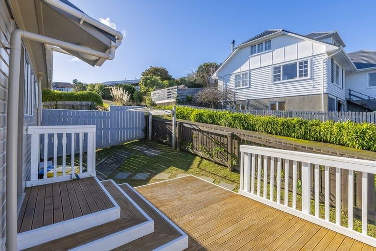 Photo of property in 35a Penryn Drive, Camborne, Porirua, 5026