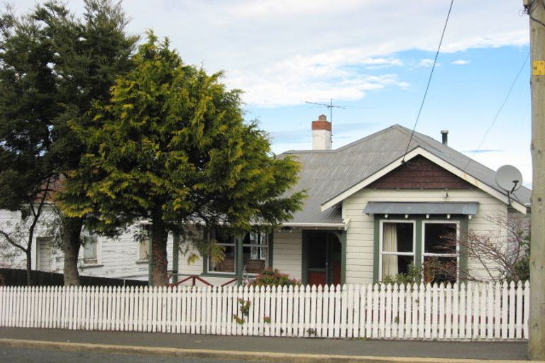 Photo of property in 33 Stanley Street, Kenmure, Dunedin, 9011