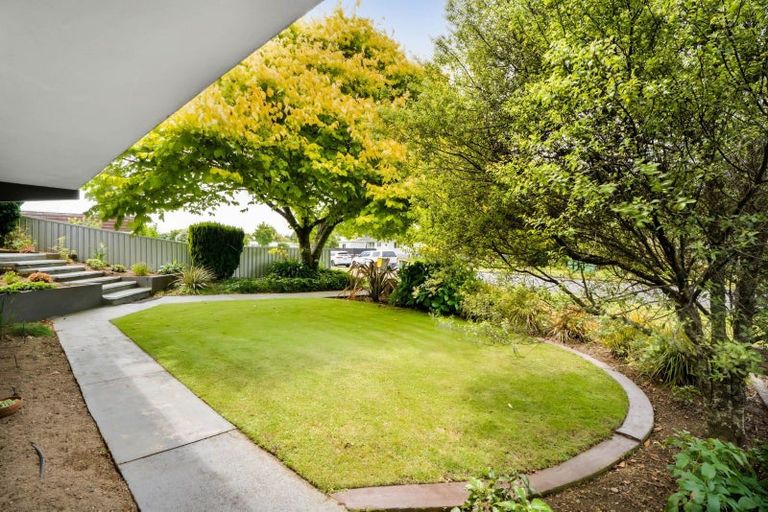 Photo of property in 39 Oberon Street, Stratford, 4332