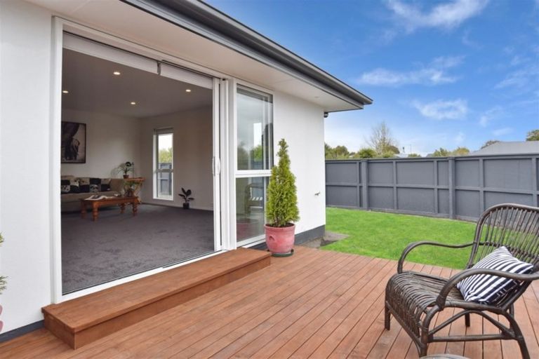Photo of property in 84 Akaroa Street, Kaiapoi, 7630
