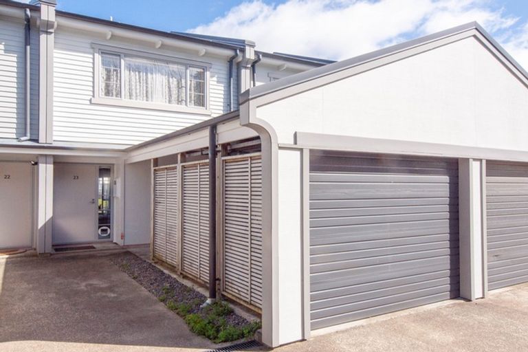 Photo of property in Monterey Apartments, 23/232 Middleton Road, Glenside, Wellington, 6037