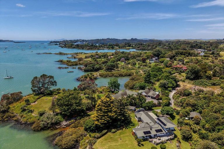 Photo of property in 92g Edmonds Road, Kerikeri, 0293