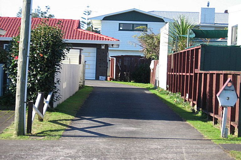 Photo of property in 3a Grove Road, Papakura, 2110