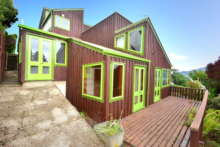 Photo of property in 31 Gorman Street, Macandrew Bay, Dunedin, 9014