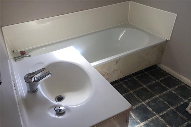 Photo of property in 48 Whitby Crescent, Flaxmere, Hastings, 4120