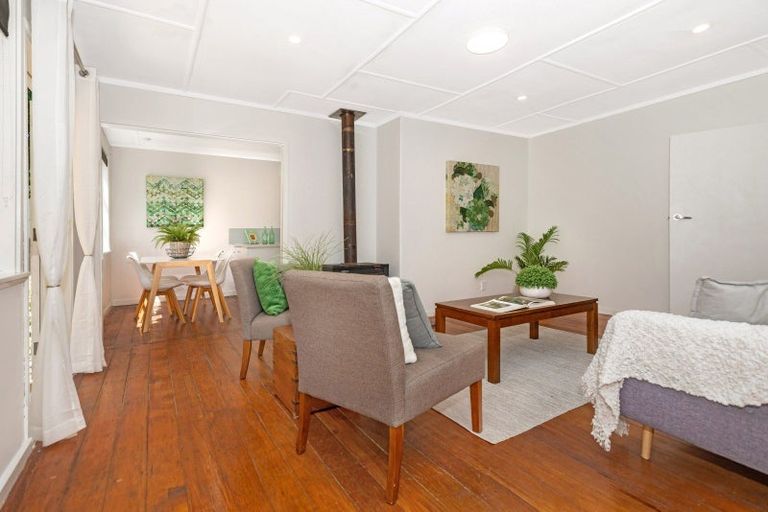 Photo of property in 20 Miro Street, Elgin, Gisborne, 4010