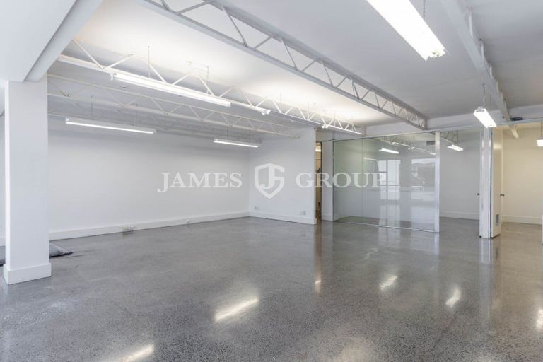 Photo of property in 1b/6 Kingdon Street, Newmarket, Auckland, 1023
