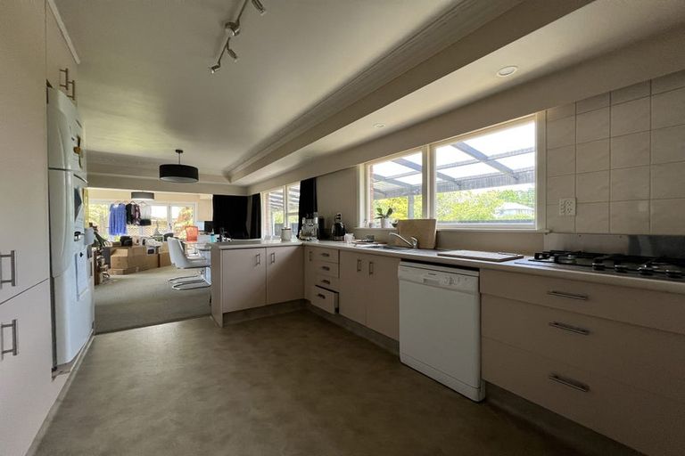 Photo of property in 9 Lynwood Place, Chedworth, Hamilton, 3210