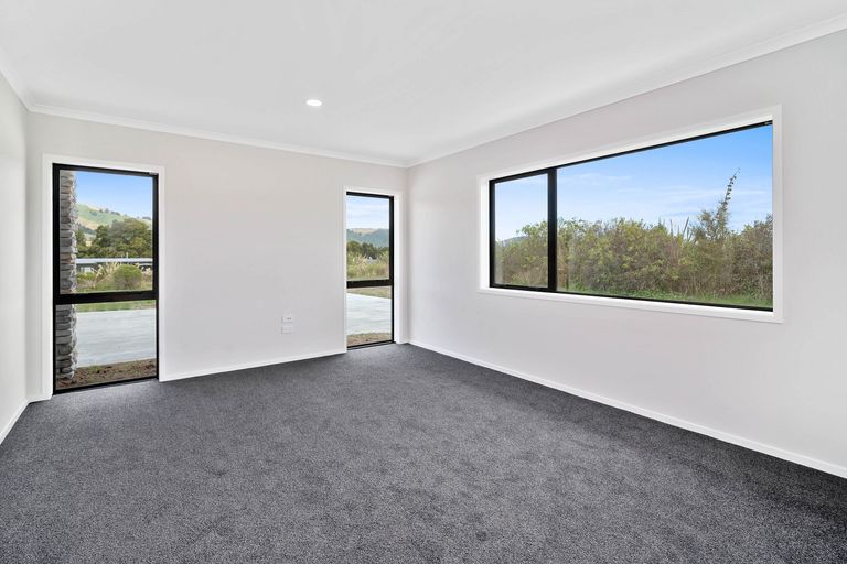 Photo of property in 22 Lacebark Drive, Kinloch, Taupo, 3377