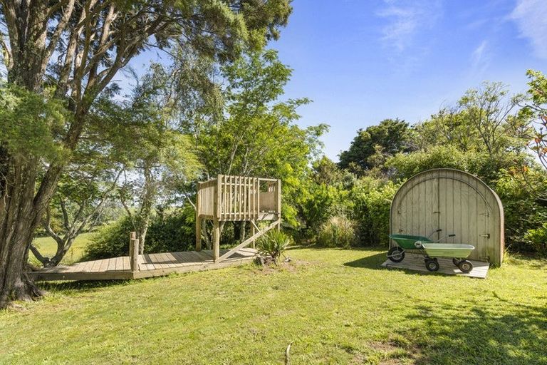 Photo of property in 79 Marsh Road, Wharehine, Wellsford, 0977