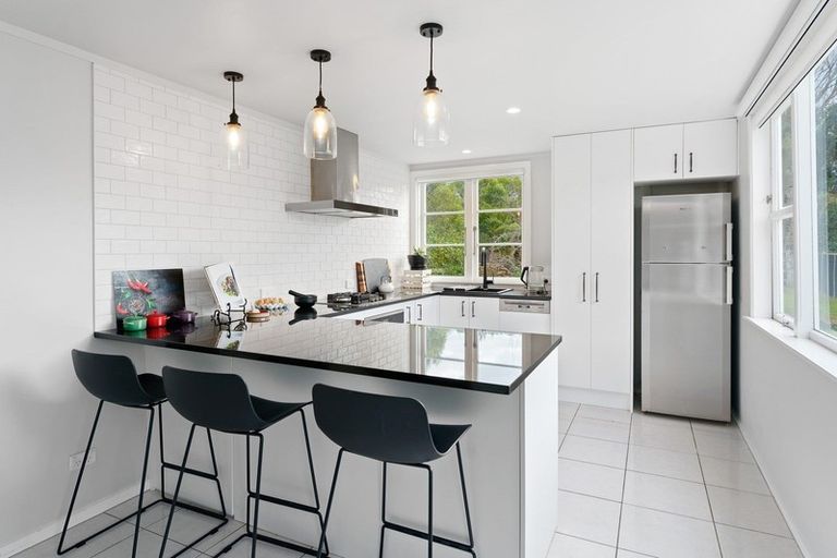 Photo of property in 56b Rahui Road, Otaki, 5512