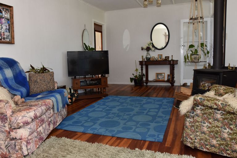 Photo of property in 42 Apatu Street, Wairoa, 4108