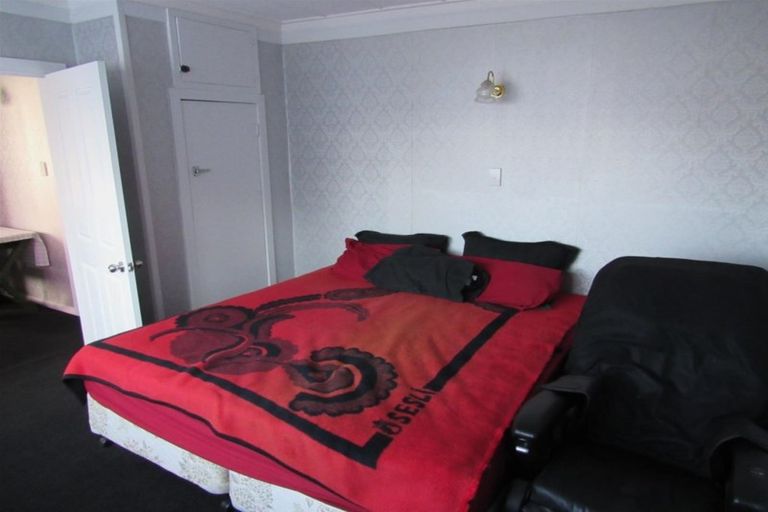 Photo of property in 59 Camberwell Road, Hawera, 4610