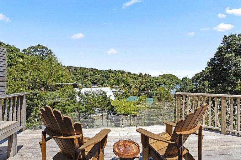 Photo of property in 2b Foster Avenue, Huia, Auckland, 0604