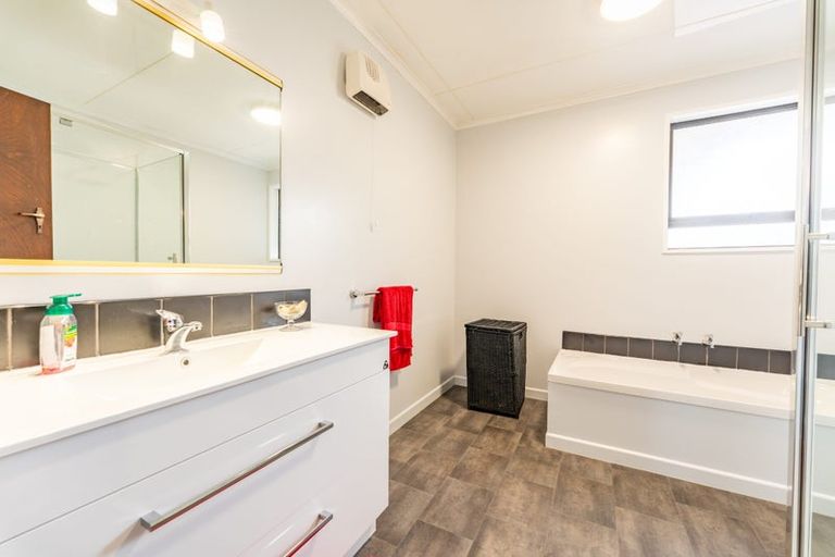 Photo of property in 26 Walbrook Crescent, Oamaru North, Oamaru, 9400