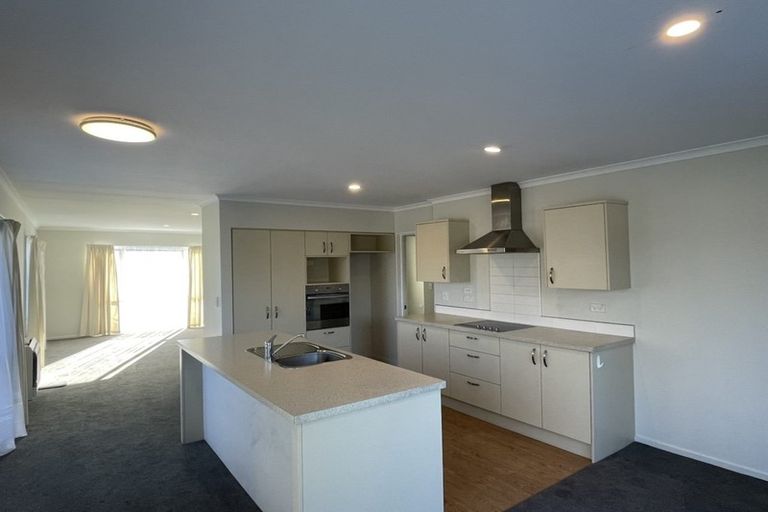 Photo of property in Sanctuary Villas, 5/294 Mairehau Road, Burwood, Christchurch, 8083