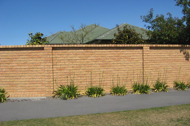 Photo of property in 2 Lytham Green, Shirley, Christchurch, 8061