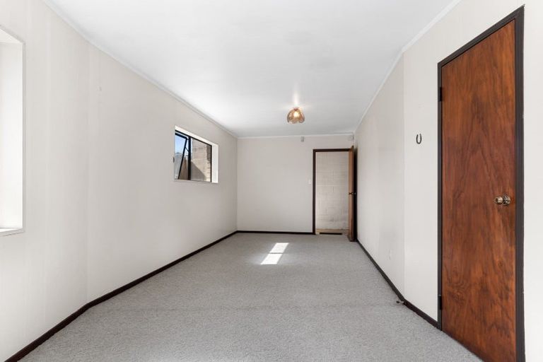 Photo of property in 27 Yatton Street, Parkvale, Tauranga, 3112