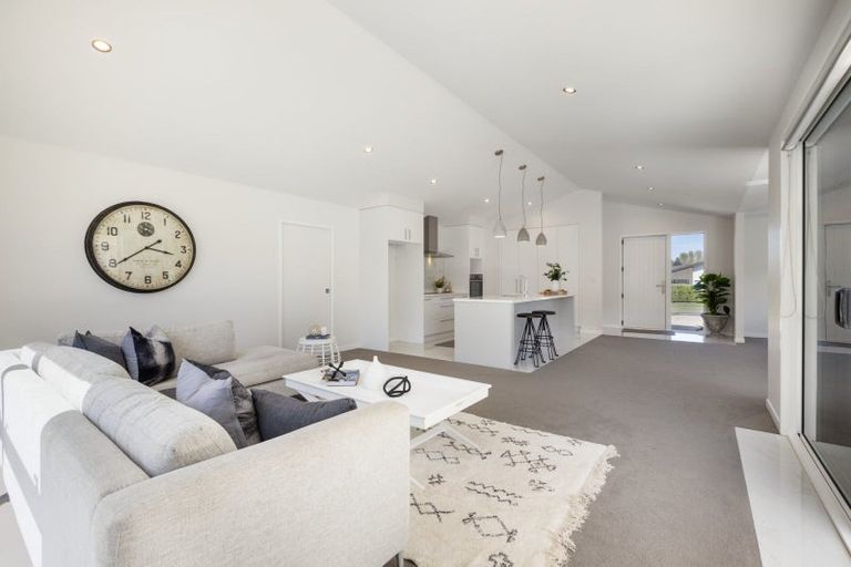 Photo of property in 2 Tuaia Street, Pyes Pa, Tauranga, 3112