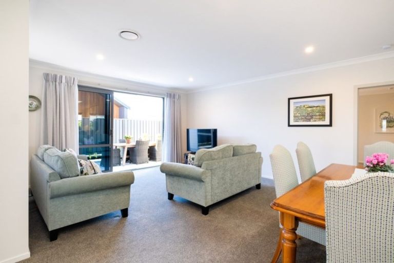 Photo of property in 47 Percy Berry Place, Havelock North, 4130