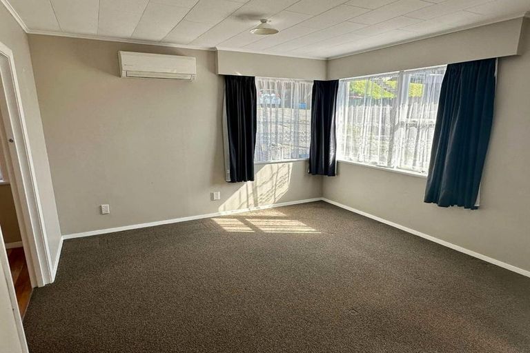 Photo of property in 2/26 Puriri Street, Wainuiomata, Lower Hutt, 5014