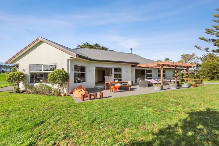 Photo of property in 177 Puniho Road, Warea, New Plymouth, 4381