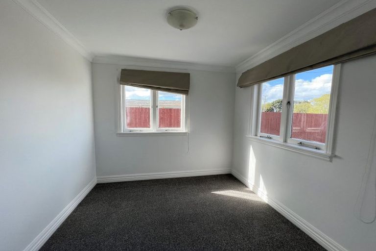 Photo of property in 730 Te Atatu Road, Te Atatu Peninsula, Auckland, 0610