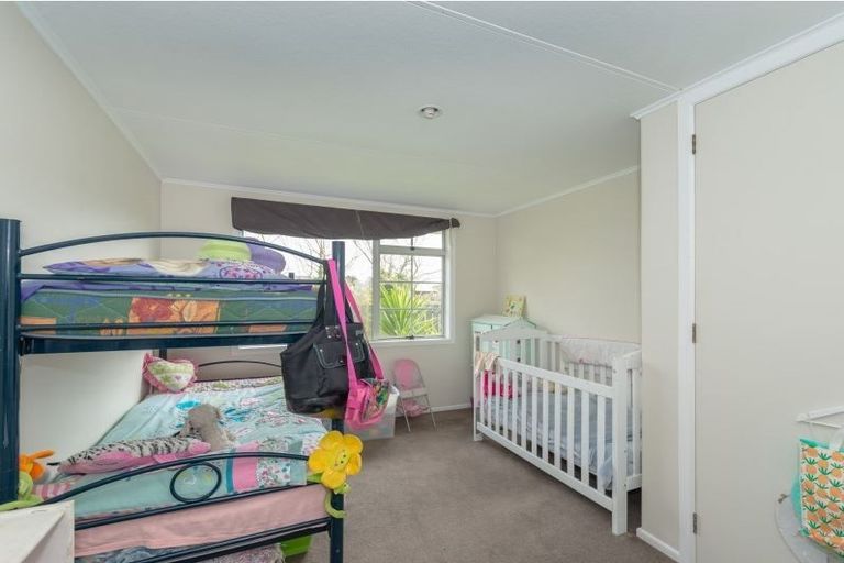 Photo of property in 46 Morrow Avenue, St Andrews, Hamilton, 3200