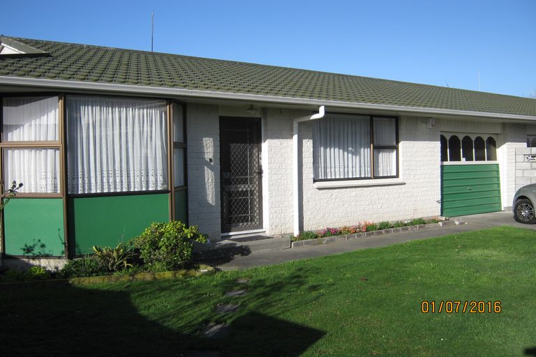Photo of property in 74c Albert Street, Palmerston North, 4414