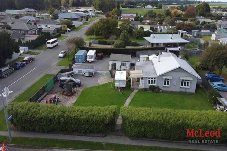 Photo of property in 15 Bridge Street, Rakaia, 7710