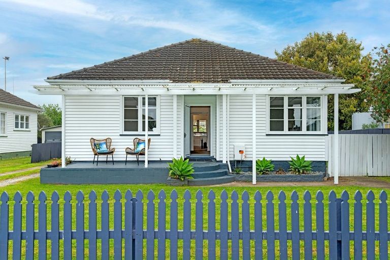 Photo of property in 177 Roebuck Road, Gisborne, 4010