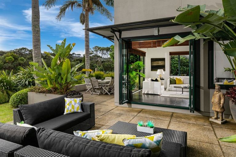 Photo of property in 4 Wharepapa Place, Albany, Auckland, 0632