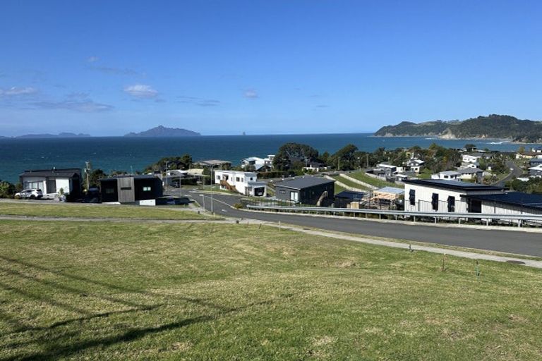 Photo of property in 14 Blue Moon Rise, Langs Beach, 0582