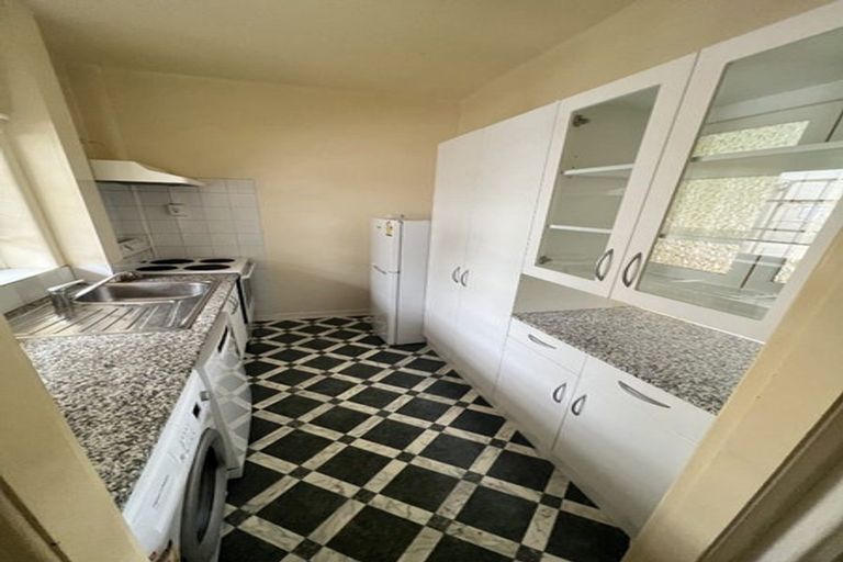 Photo of property in 82 Majoribanks Street, Mount Victoria, Wellington, 6011