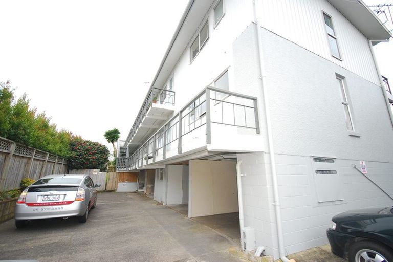 Photo of property in 9/825 New North Road, Mount Albert, Auckland, 1025