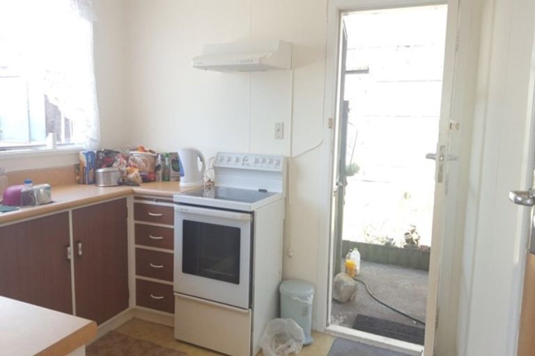 Photo of property in 3/31 Findlay Street, Moturoa, New Plymouth, 4310