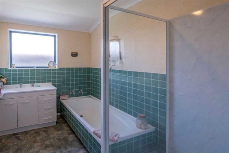 Photo of property in 5 Homewood Avenue, Levin, 5510