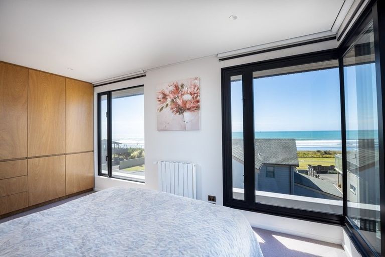 Photo of property in 5 Seaton Street, Strandon, New Plymouth, 4312