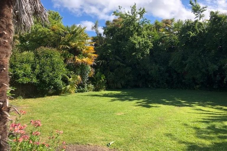 Photo of property in 225 Grove Road, Mayfair, Hastings, 4122