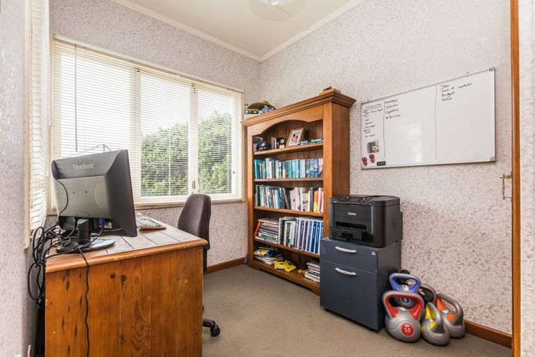 Photo of property in 39 Eglinton Street, Winton, 9720