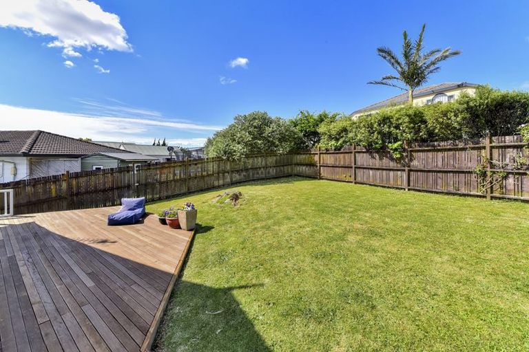 Photo of property in 155 Ransom Smyth Drive, Goodwood Heights, Auckland, 2105