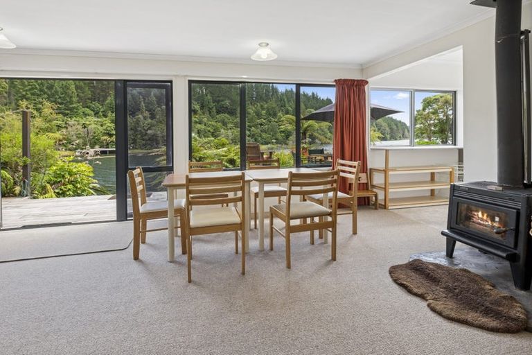 Photo of property in 11 Chingford Road, Lake Rotoma, Rotorua, 3074