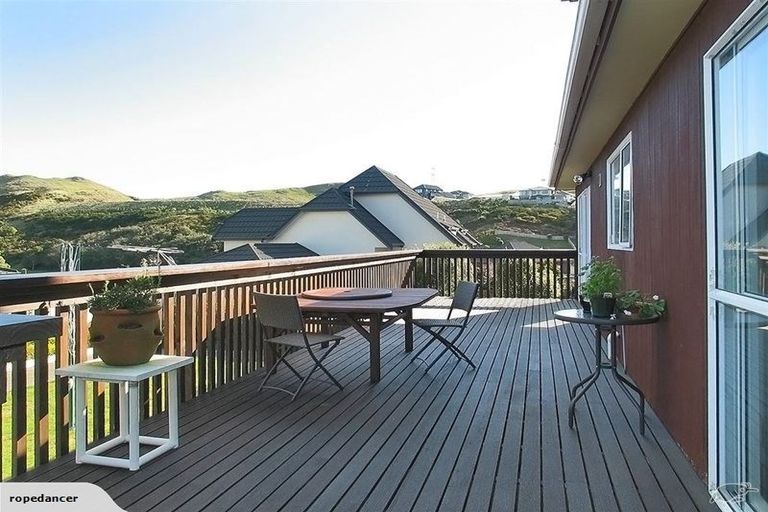 Photo of property in 4 Swinford Crescent, Johnsonville, Wellington, 6037