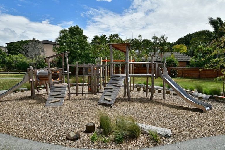 Photo of property in 56 Regency Park Drive, Gulf Harbour, Whangaparaoa, 0930