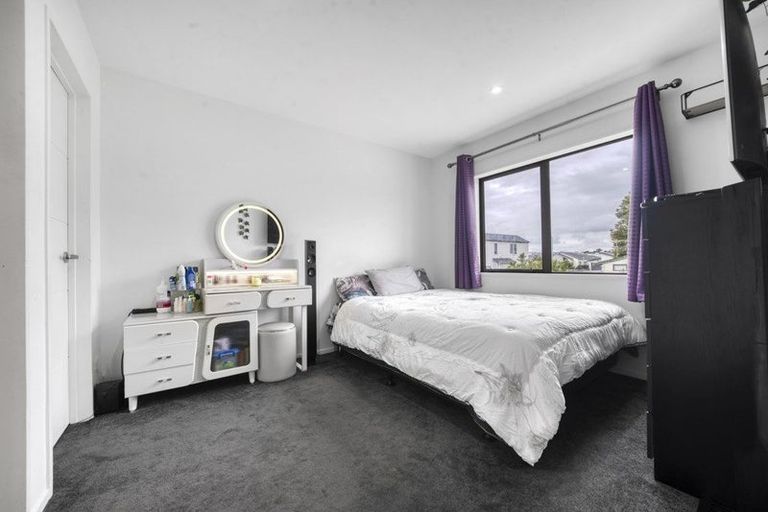 Photo of property in 28a Fernaig Street, Papakura, 2110