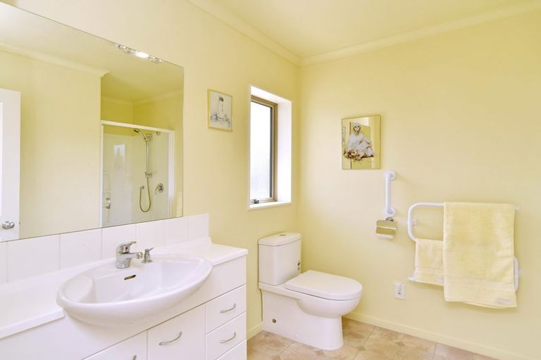 Photo of property in 11 Pewter Place, Northwood, Christchurch, 8051