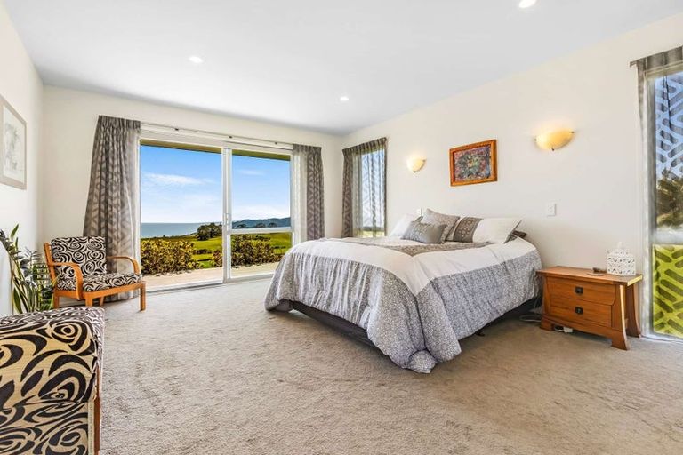 Photo of property in 601 Cable Bay Block Road, Cable Bay, 0420