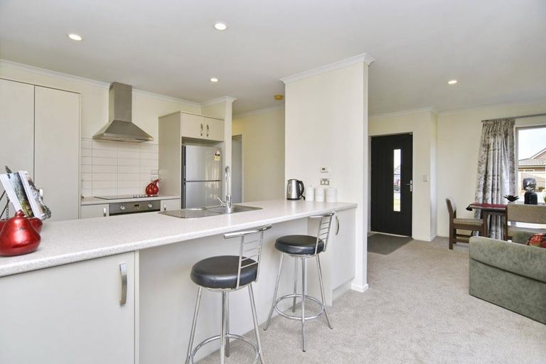 Photo of property in 3 Reeves Road, Rangiora, 7400